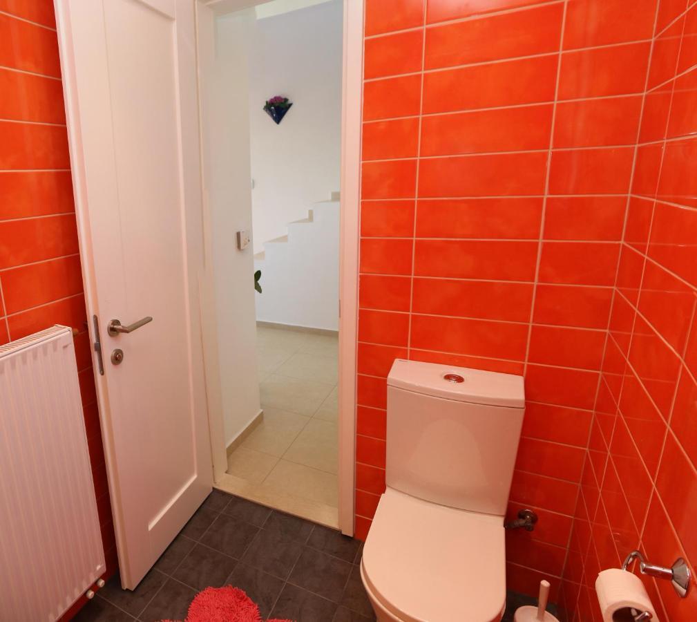 Entire Independent Maisonette Near Heraklion Pottery Classes Petrokefalo Екстериор снимка